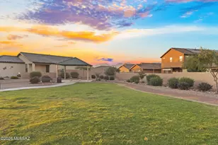 8870 E Raven Hill Wy, Tucson, AZ 85730 - Photo 33