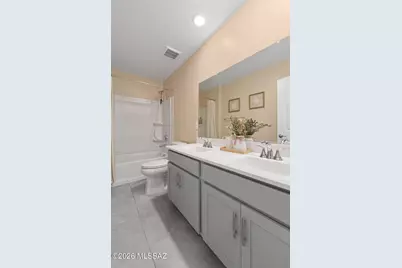 8870 E Raven Hill Way, Tucson, AZ 85730 - Photo 17