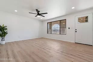 230 W Bilby Rd, Tucson, AZ 85706 - Photo 19