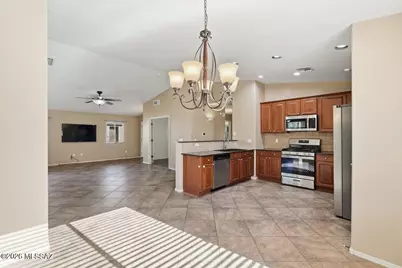 14257 E Camino Murcia, Tucson, AZ 85747 - Photo 5