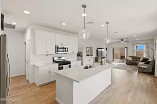 6807 E Paseo De Villalobos, Tucson, AZ 85756 - Photo 5