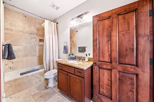 446 N Campbell Ave, Tucson, AZ 85719 - Photo 29