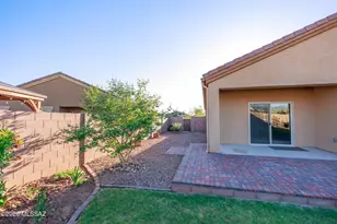 9304 W Tenaza Ln, Marana, AZ 85653 - Photo 29