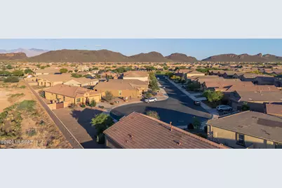 9304 W Tenaza Lane, Marana, AZ 85653 - Photo 35