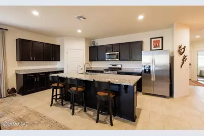 9304 W Tenaza Lane, Marana, AZ 85653 - Photo 9