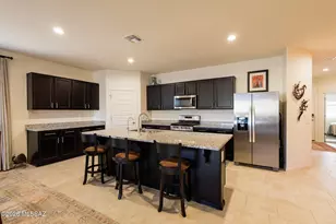 9304 W Tenaza Ln, Marana, AZ 85653 - Photo 9