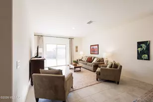 9304 W Tenaza Ln, Marana, AZ 85653 - Photo 5