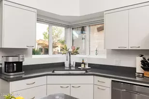 1931 E Campbell Terrace, Tucson, AZ 85718 - Photo 11