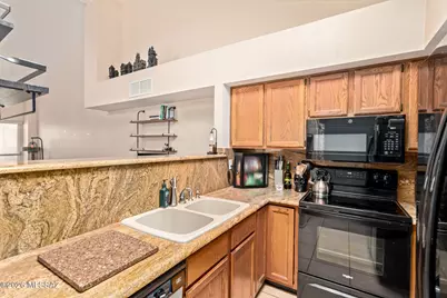 6337 N Willowbrook Drive, Tucson, AZ 85704 - Photo 11