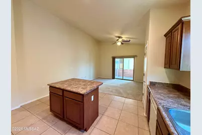 3076 N Desert Stone Place, Tucson, AZ 85716 - Photo 7