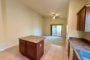 3076 N Desert Stone Pl, Tucson, AZ 85716 - Photo 7