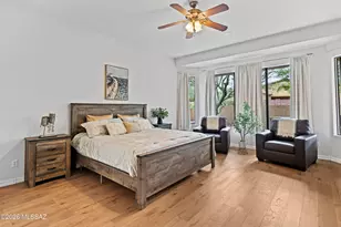 11946 N Copper Sky Pl, Oro Valley, AZ 85737 - Photo 9