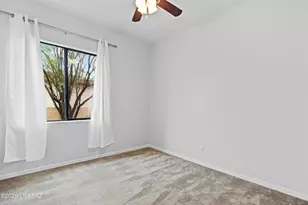 11946 N Copper Sky Pl, Oro Valley, AZ 85737 - Photo 17