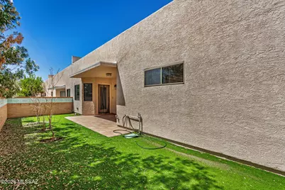 7 W Roma Drive, Tucson, AZ 85737 - Photo 23