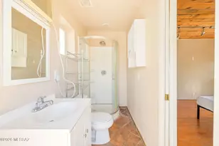 634 E 8th St, Tucson, AZ 85705 - Photo 37