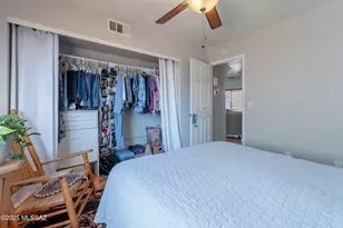 933 E Mesquite Dr, Tucson, AZ 85719 - Photo 17