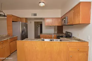 6931 E 3rd St, Tucson, AZ 85710 - Photo 13