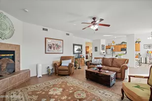 7975 N Higgins Feather Dr, Tucson, AZ 85743 - Photo 13