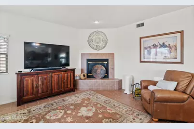 7975 N Higgins Feather Drive, Tucson, AZ 85743 - Photo 15