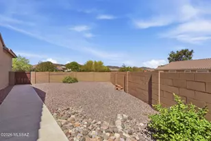 8640 N Moonfire Dr, Tucson, AZ 85743 - Photo 39