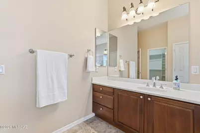 8640 N Moonfire Drive, Tucson, AZ 85743 - Photo 35