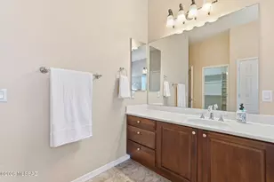 8640 N Moonfire Dr, Tucson, AZ 85743 - Photo 35