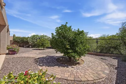 8640 N Moonfire Drive, Tucson, AZ 85743 - Photo 41