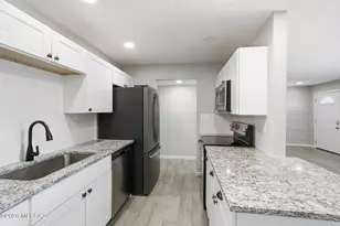 326 E Linden St, Tucson, AZ 85705 - Photo 5