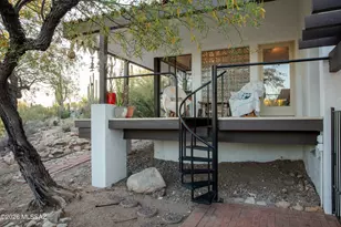6715 N Camino Padre Isidoro, Tucson, AZ 85718 - Photo 29