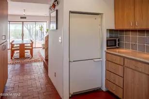 6715 N Camino Padre Isidoro, Tucson, AZ 85718 - Photo 9