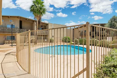 2525 N Alvernon Way #UNIT E1, Tucson, AZ 85712 - Photo 23