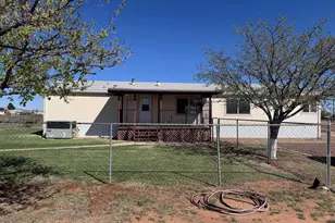 334 E Cochise Way, Cochise, AZ 85606 - Photo 5