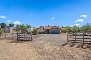 1300 N Reta Dr, Vail, AZ 85641 - Photo 7