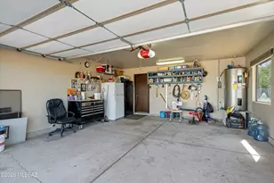1300 N Reta Dr, Vail, AZ 85641 - Photo 37