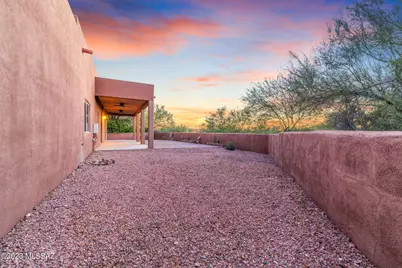5670 W Triangle X Place, Tucson, AZ 85713 - Photo 21