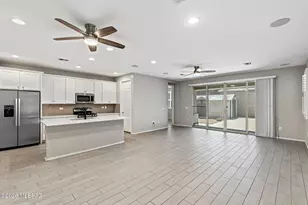 12101 E Ryscott Circle, Vail, AZ 85641 - Photo 9