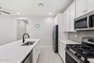 12101 E Ryscott Circle, Vail, AZ 85641 - Photo 21