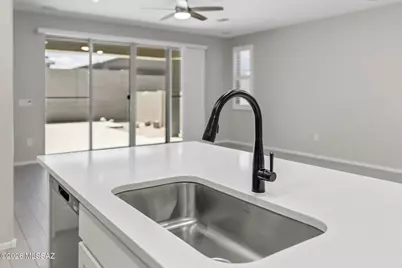 12101 E Ryscott Circle, Vail, AZ 85641 - Photo 23