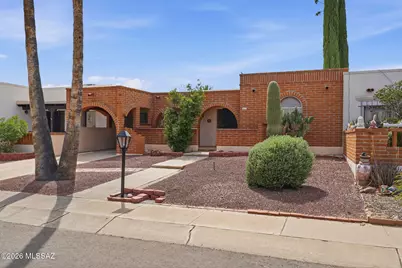 65 N Los Olmos, Green Valley, AZ 85614 - Photo 1