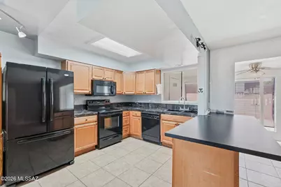 65 N Los Olmos, Green Valley, AZ 85614 - Photo 3