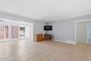 65 N Los Olmos, Green Valley, AZ 85614 - Photo 11