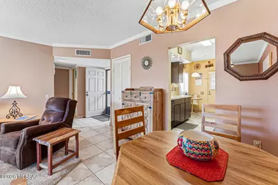 326 N Calle Del Chancero, Green Valley, AZ 85614 - Photo 9