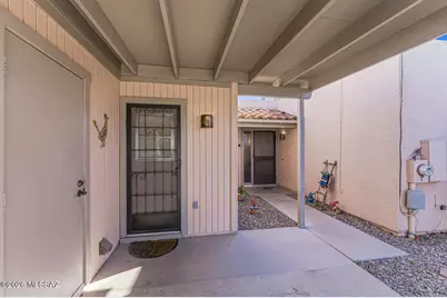 326 N Calle Del Chancero, Green Valley, AZ 85614 - Photo 5