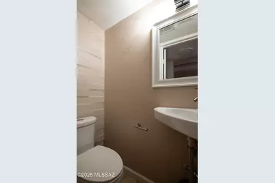 941 N Euclid Avenue #UNIT 121, Tucson, AZ 85719 - Photo 9