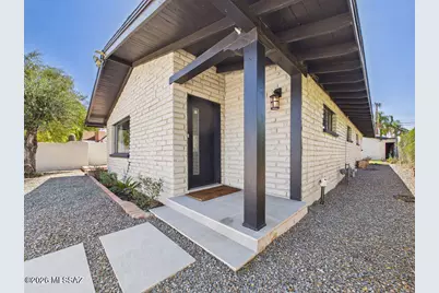 2346 E Adams Street, Tucson, AZ 85719 - Photo 5
