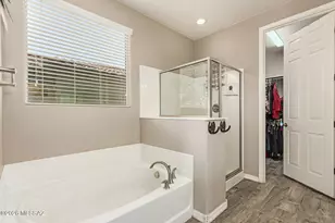 12070 N Meditation Dr, Marana, AZ 85658 - Photo 15