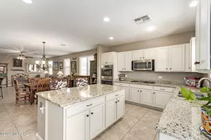 12070 N Meditation Dr, Marana, AZ 85658 - Photo 9