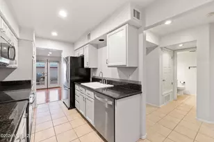 410 N Joesler Ct, Tucson, AZ 85716 - Photo 9