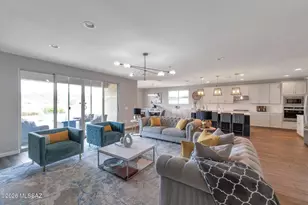 953 E Silver Ray Dr, Tucson, AZ 85737 - Photo 5