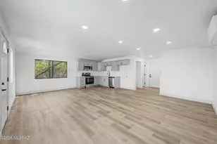 1514 E Lind Rd, Tucson, AZ 85719 - Photo 29